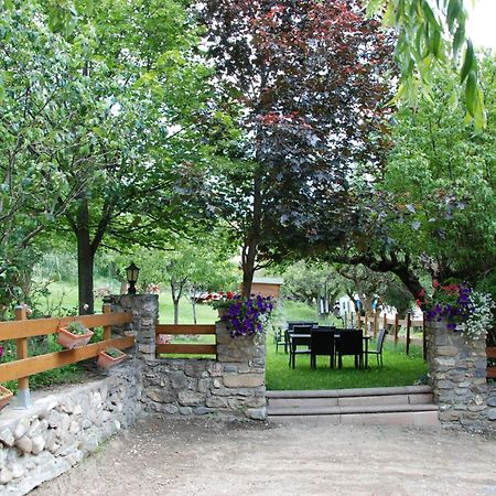 Hotel & Restaurant Le Chalvet Embrun Exterior photo